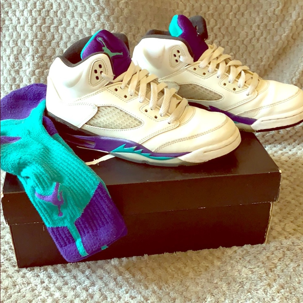 Air Jordan Retro 5 “Grape”